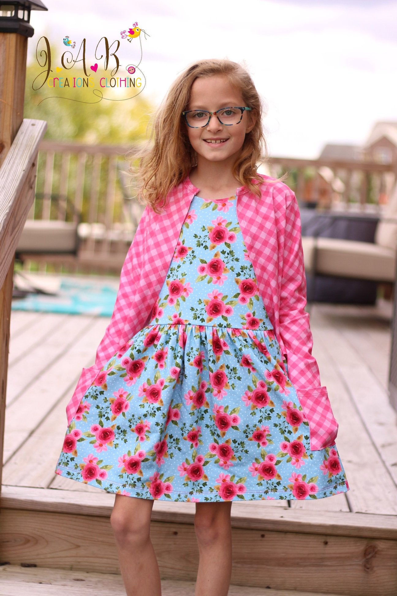 R112 Pre-Order Country Roads - Gingham Pink
