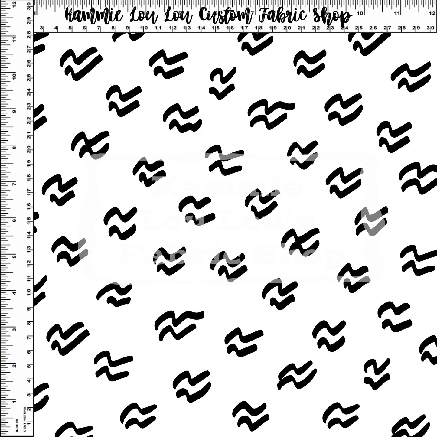 Endless Essentials Pre-Order Monochrome Madness - WB Short Squiggle